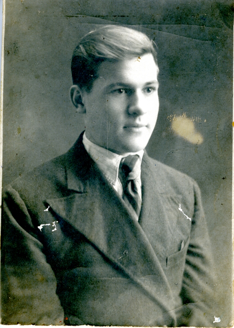 Л. Кадыков.1943 г